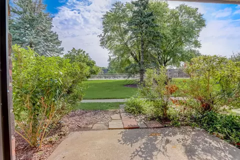 114 E Bailey Rd #C, Naperville, IL 60565 photo 17