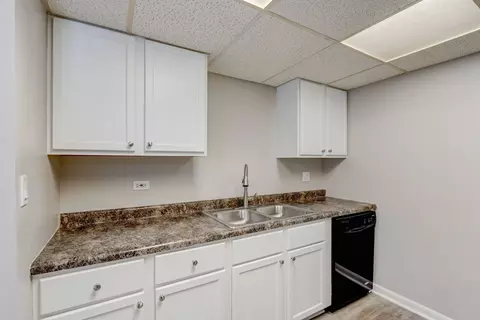 114 E Bailey Rd #C, Naperville, IL 60565 photo 7