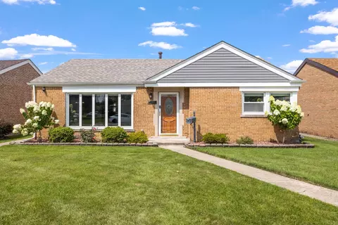 9628 S Knox Ave, Oak Lawn, IL 60453