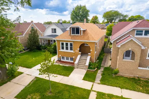2516 Clarence Ave, Berwyn, IL 60402