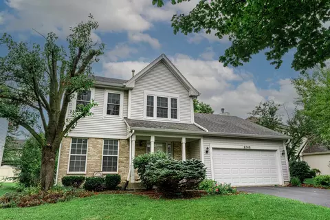 2748 Bluewater Cir, Naperville, IL 60564