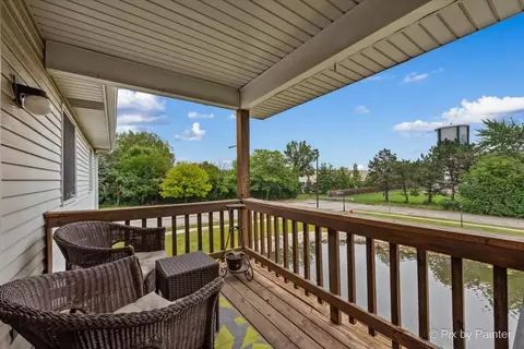 717 Maplewood Ct #D, Willowbrook, IL 60527 photo 7