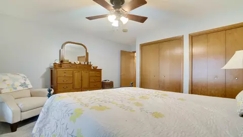 9400 Edson Rd, Capron, IL 61012 photo 17