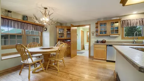 9400 Edson Rd, Capron, IL 61012 photo 13
