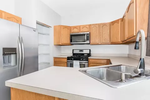 1805 Silver Ridge Dr, Plainfield, IL 60586 photo 6