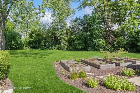 504 Webford Ave, Des Plaines, IL 60016 photo 22