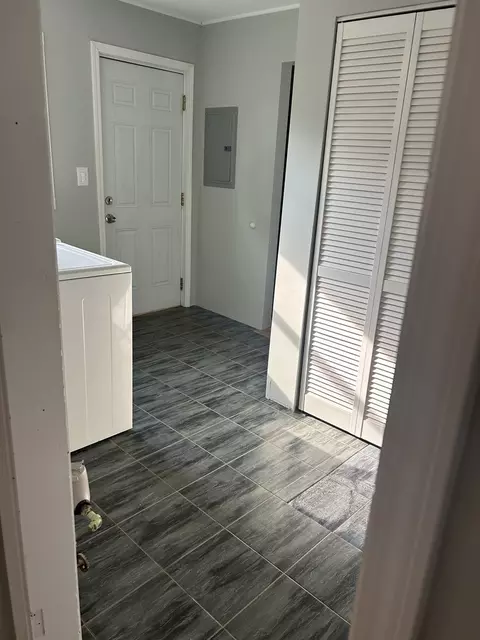 1216 Earl Ave, Des Plaines, IL 60018 photo 11