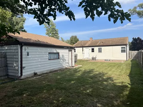 1216 Earl Ave, Des Plaines, IL 60018 photo 14