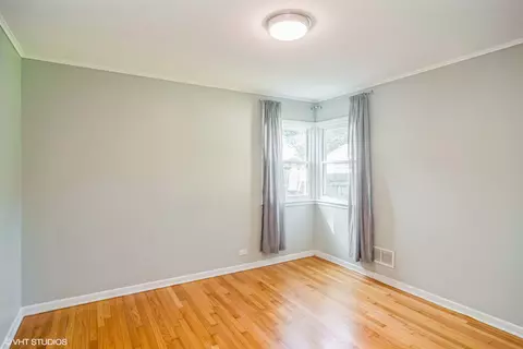1216 Earl Ave, Des Plaines, IL 60018 photo 8