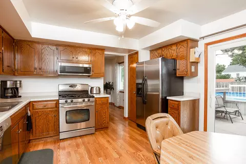 17936 Dekker St, Lansing, IL 60438 photo 17