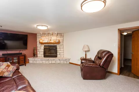 17936 Dekker St, Lansing, IL 60438 photo 21