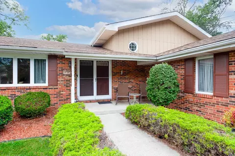 17936 Dekker St, Lansing, IL 60438 photo 6