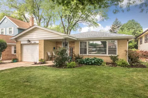 1016 Fortuna Ave, Park Ridge, IL 60068