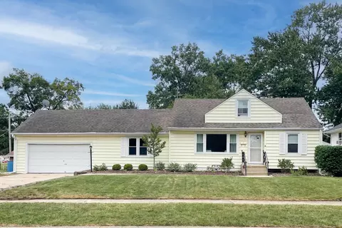 2123 Arizona Ave, Rockford, IL 61108