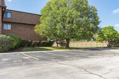406 E Kensington Rd #E, Mount Prospect, IL 60056 photo 18