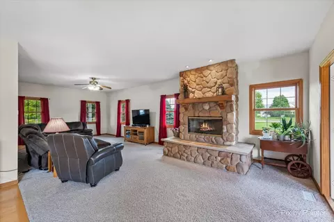 6016 Saddle Rdg, Johnsburg, IL 60051 photo 17