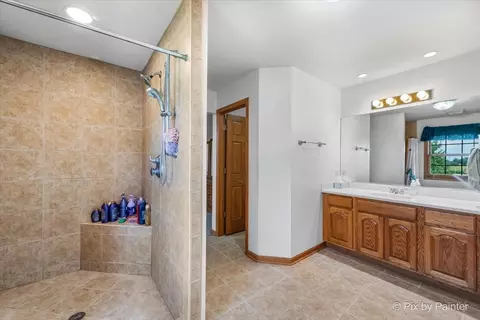 6016 Saddle Rdg, Johnsburg, IL 60051 photo 27