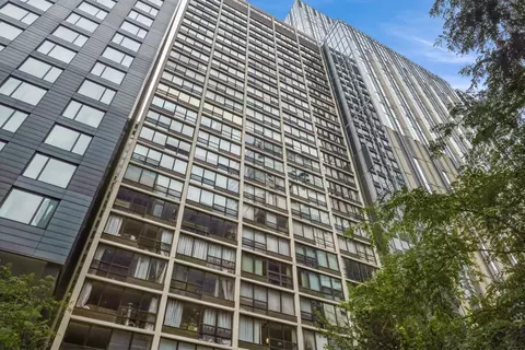 230 E Ontario St #2303, Chicago, IL 60611