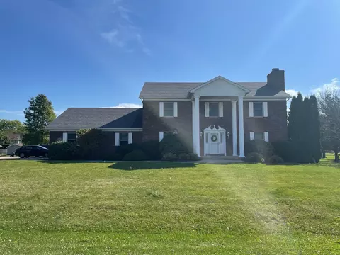 5158 Brittany Ln, Clinton, IL 61727
