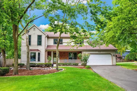 1535 Selby Rd, Naperville, IL 60563