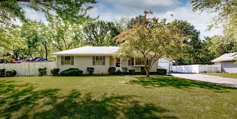 23327 W Grinton Dr, Plainfield, IL 60586