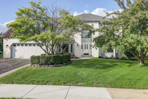3684 Monarch Cir, Naperville, IL 60564