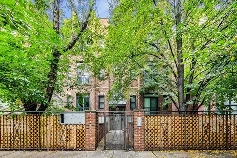 1536 N Bosworth Ave #3S, Chicago, IL 60642