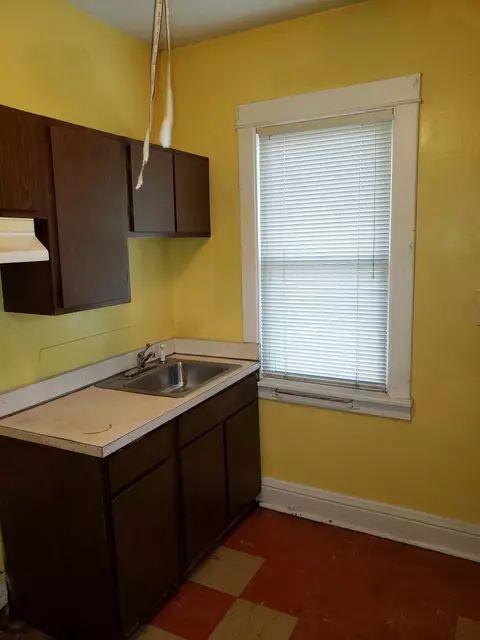 Kitchen - 602 E 92nd St, Chicago, IL 60619 photo 1 of 1