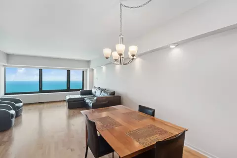 175 E Delaware Pl #7906, Chicago, IL 60611 photo 8