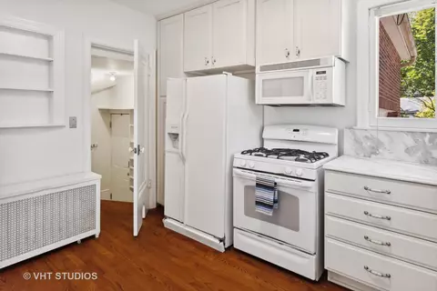 2152 Brown Ave, Evanston, IL 60201 photo 8