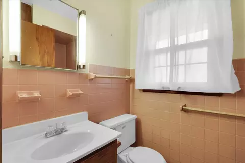 1204 Devonshire Dr, Champaign, IL 61821 photo 29