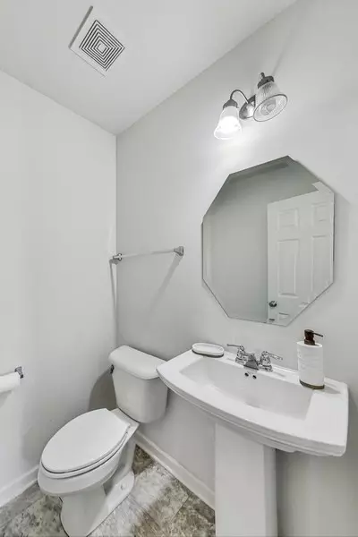 4034 Pompton Ct, Elgin, IL 60124 photo 14
