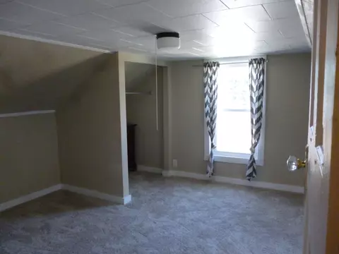 218 E Central St, Princeton, IL 61356 photo 13