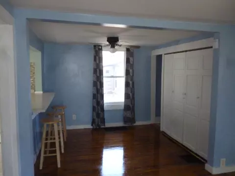 218 E Central St, Princeton, IL 61356 photo 9