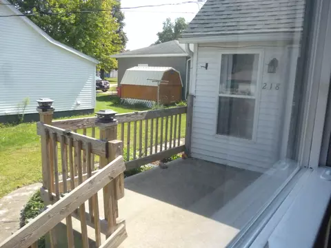 218 E Central St, Princeton, IL 61356 photo 17