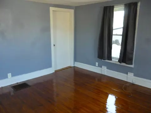 218 E Central St, Princeton, IL 61356 photo 12
