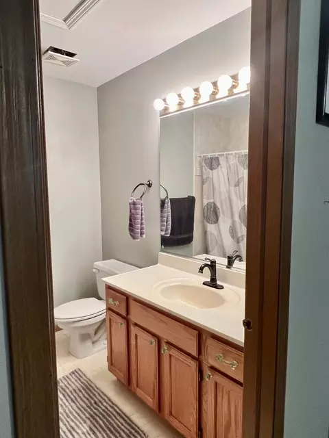 1950 Matthew Ct #D, Elgin, IL 60123 photo 8