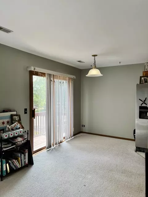 1950 Matthew Ct #D, Elgin, IL 60123 photo 4