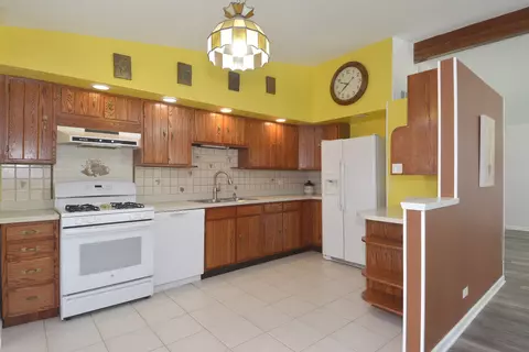 3803 Wren Ln, Rolling Meadows, IL 60008 photo 5
