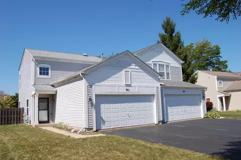 901 Wedgewood Cir, Lake In The Hills, IL 60156