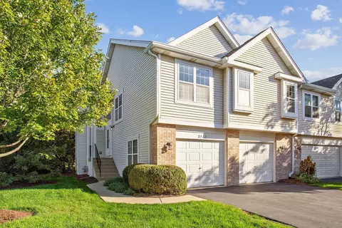 2322 Chasewood Dr, Downers Grove, IL 60515