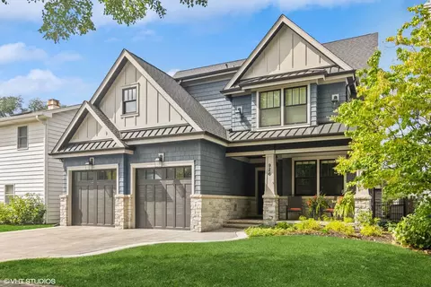 926 N Hickory Ave, Arlington Heights, IL 60004