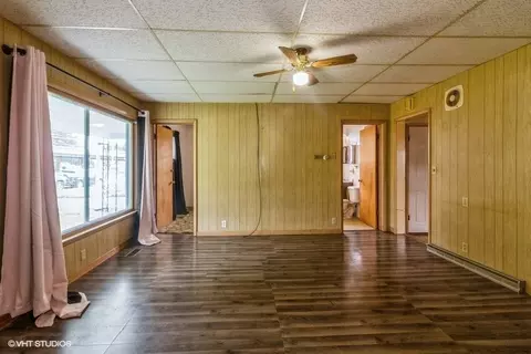 401 E Park St, Harvard, IL 60033 photo 8
