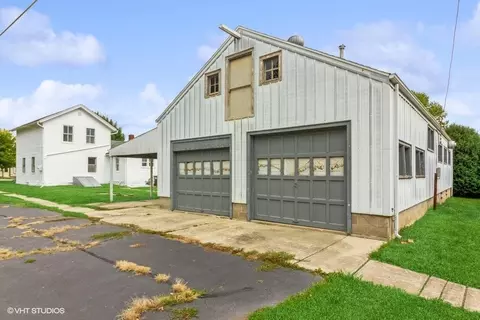 401 E Park St, Harvard, IL 60033 photo 6