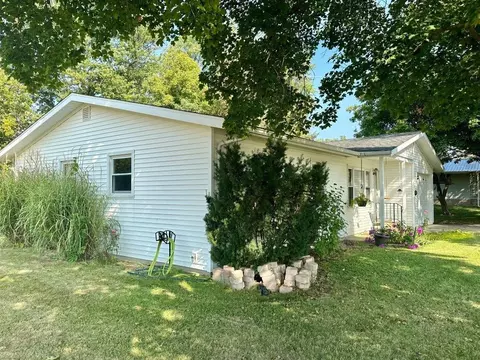 509 S Union St, Dwight, IL 60420 photo 3