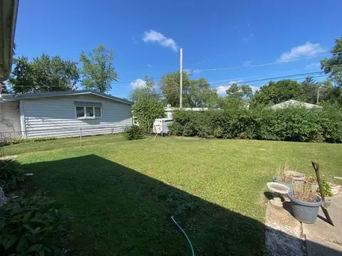 2404 Fulle St, Rolling Meadows, IL 60008 photo 12