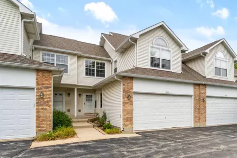13304 W Heiden Cir, Lake Bluff, IL 60044
