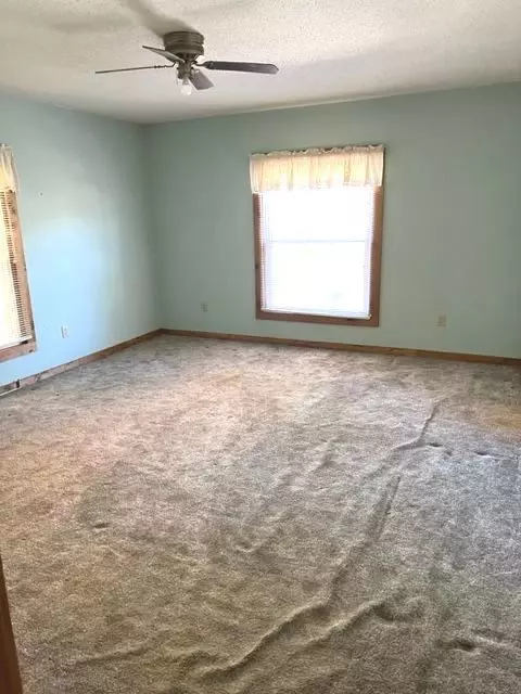1017 Highland Ave, Dixon, IL 61021 photo 10