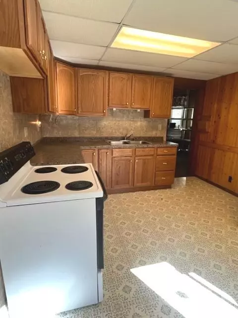 1017 Highland Ave, Dixon, IL 61021 photo 6