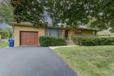 11411 S Nashville Ave, Worth, IL 60482